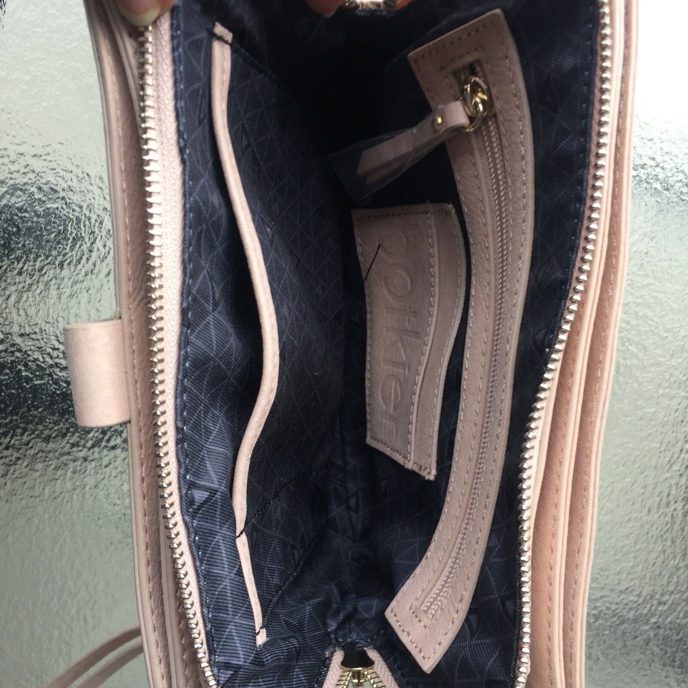 Botkier NY Blush Leather Warren City Crossbody - Picture 7 of 8